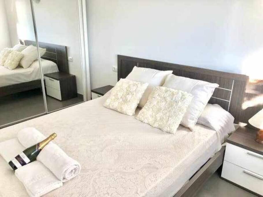 Amplio Apartamento Con Jardin En Almadrava Roses Bagian luar foto
